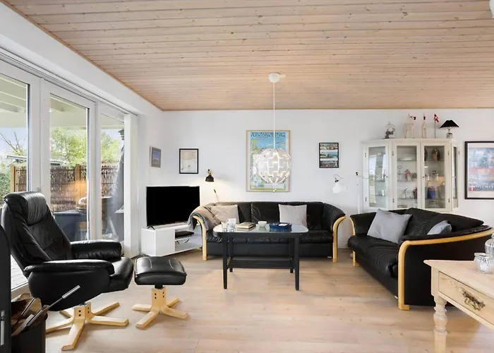 Ae285-aeroskobing-hanses-ager-4 * Ærøskøbing