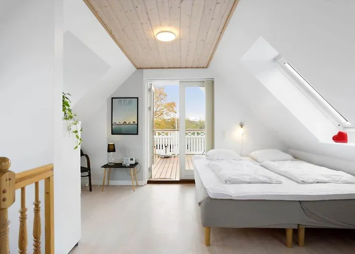 Ae285-aeroskobing-hanses-ager-4